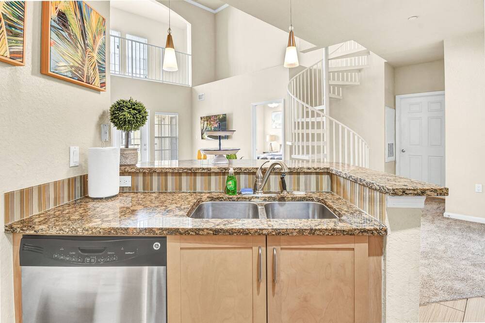 Photo of Kitchen in Port Tampa City