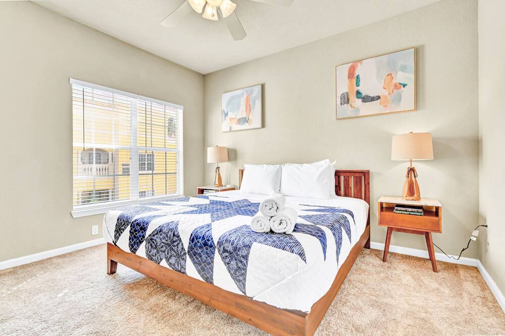 Photo of Bedroom in Port Tampa City