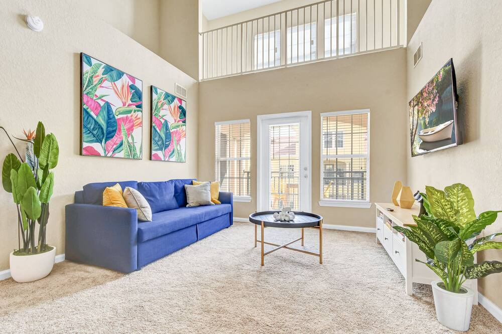 Photo of Livingroom in Port Tampa City