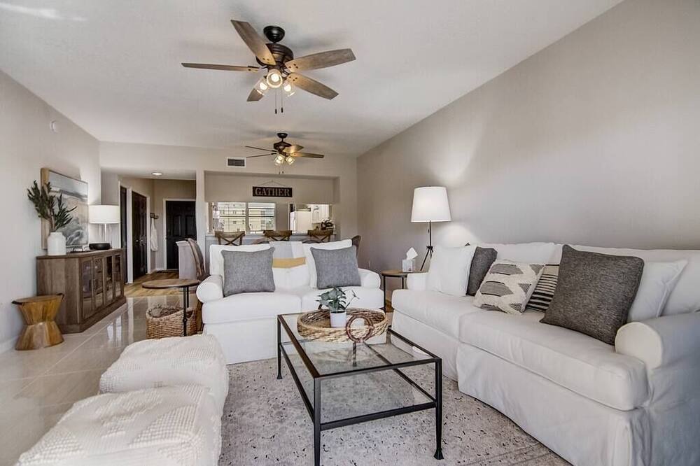 Photo of Livingroom in Largo
