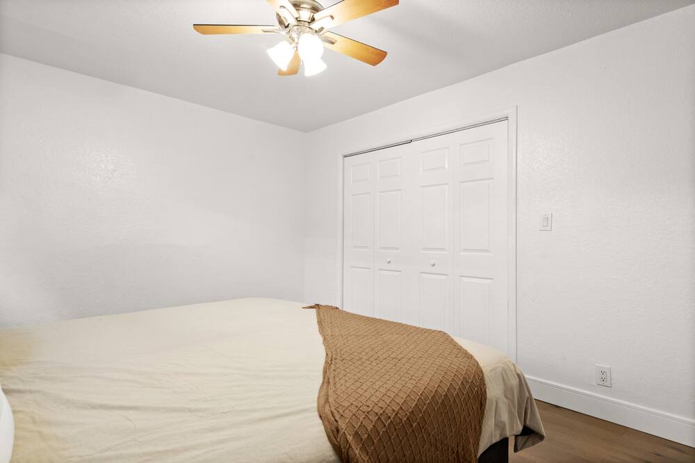 Photo of Bedroom in Davis Islands