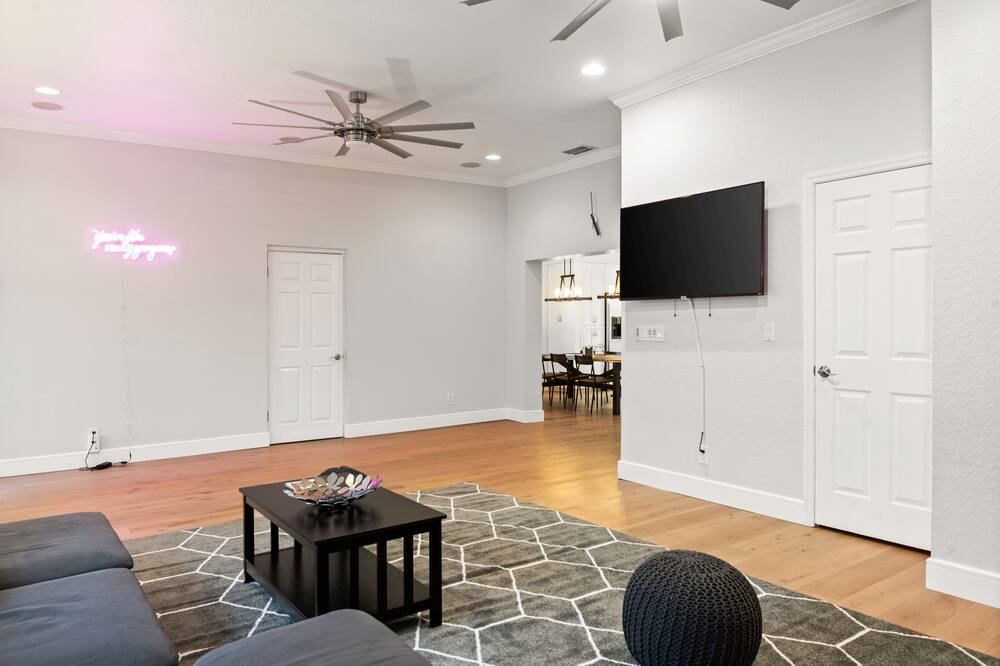 Photo of Livingroom in Davis Islands