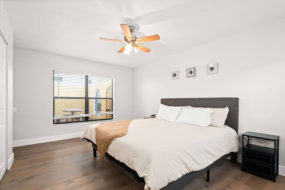Photo of Bedroom in Davis Islands