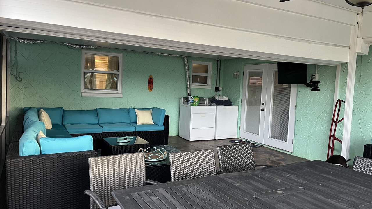 Photo of Patio Balcony in Hudson Beach Estates