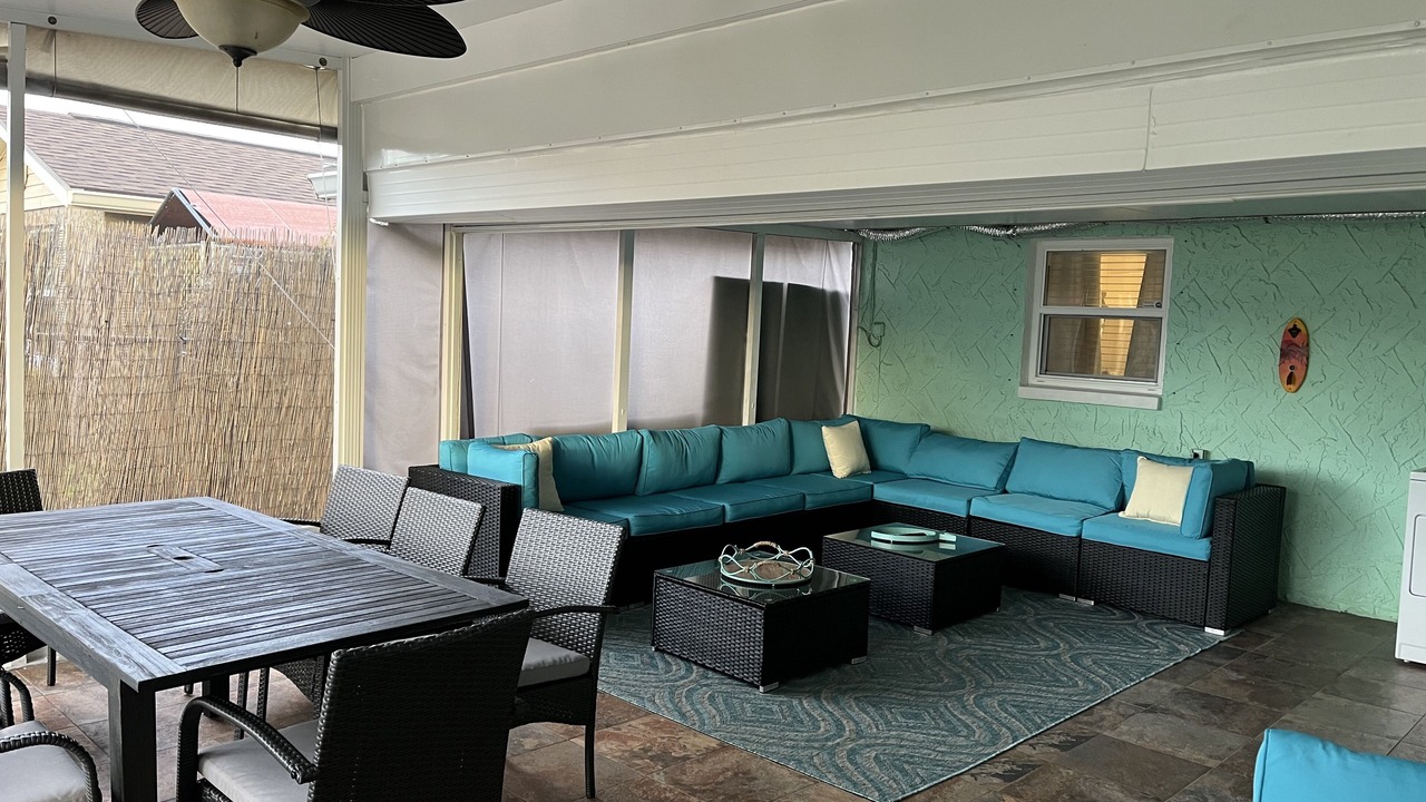 Photo of Outdoor in Hudson Beach Estates