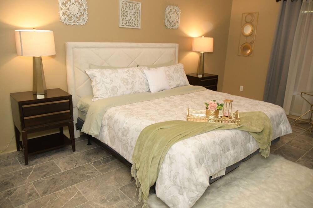Photo of Bedroom in Ocoee