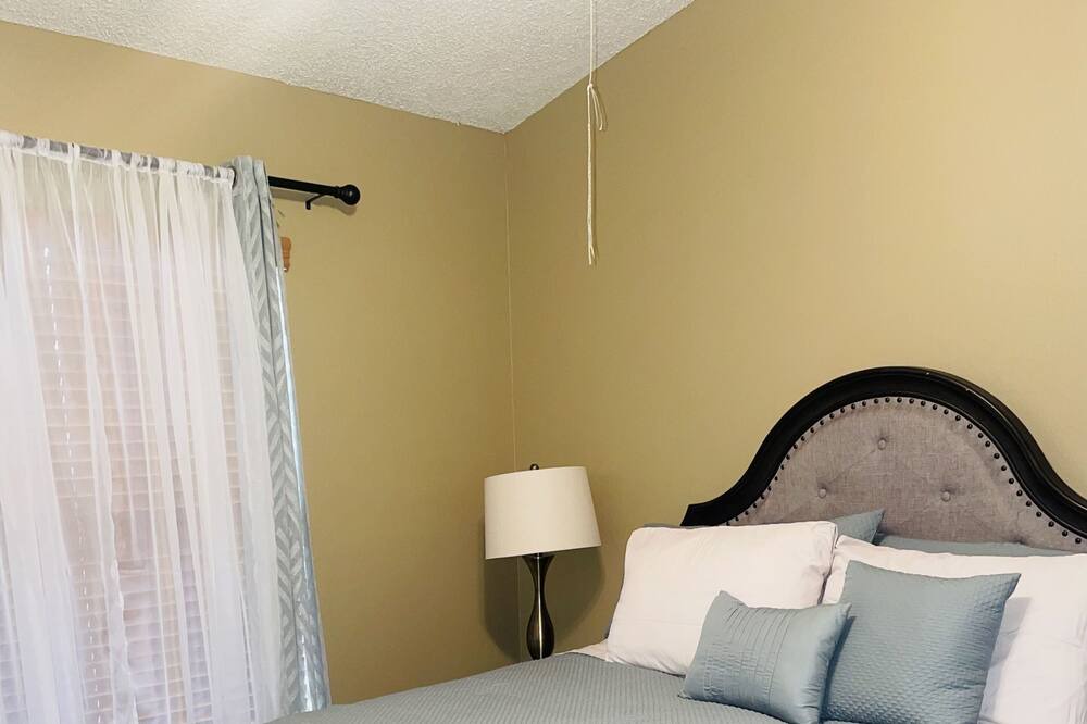Photo of Bedroom in Ocoee