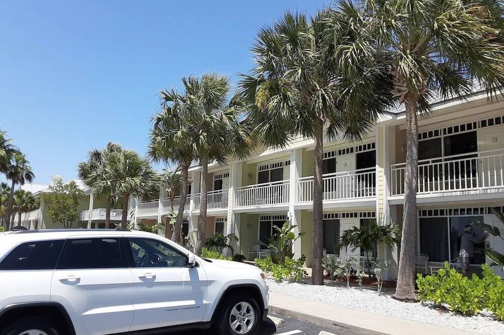 Photo of Outdoor in Ruskin