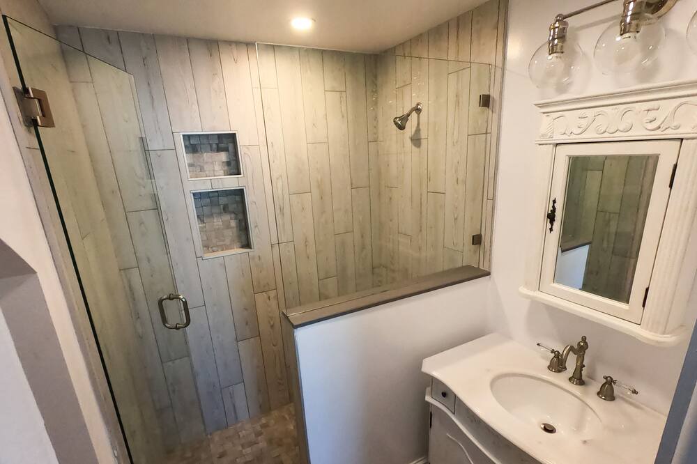 Photo of Bathroom in Downtown Historic District