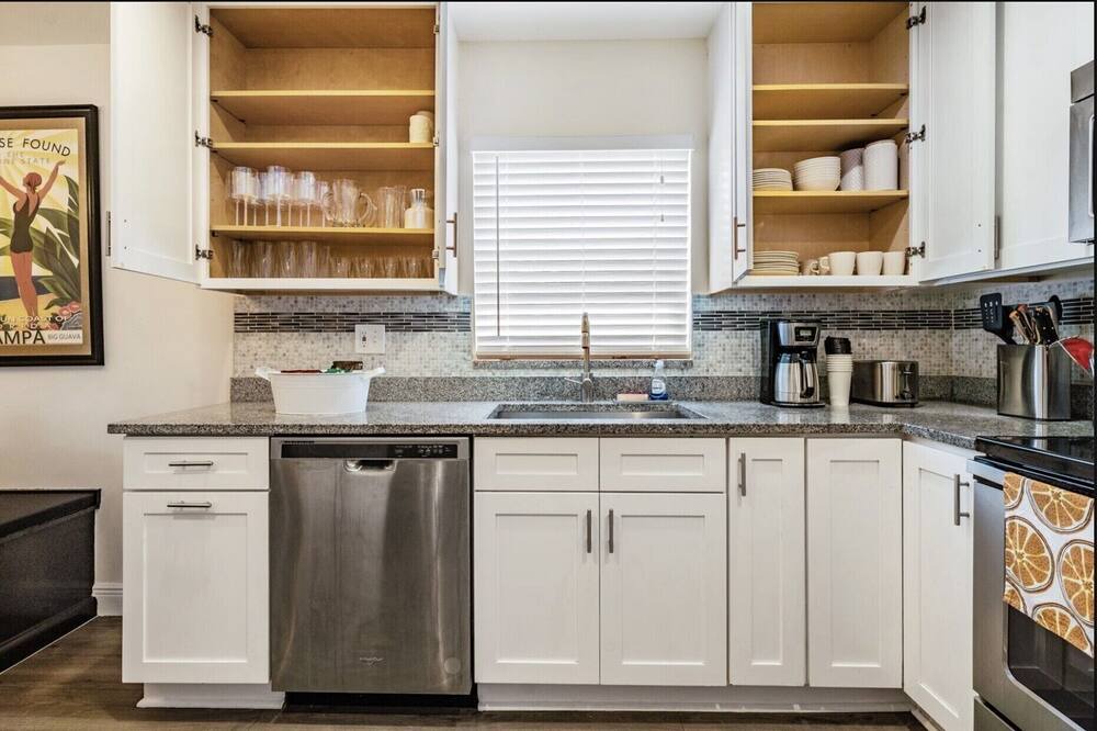 Photo of Kitchen in Port Tampa City