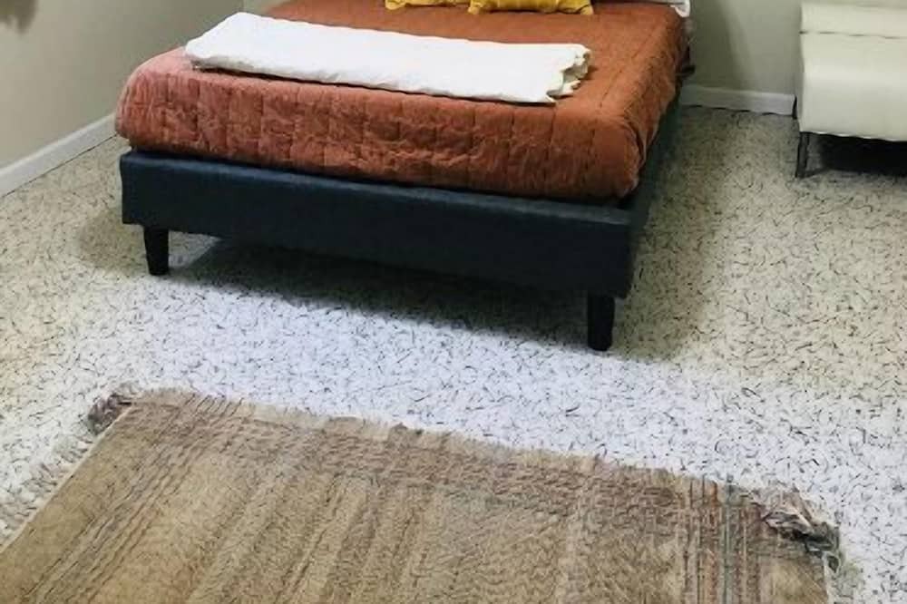 Photo of Bedroom in Fort King District