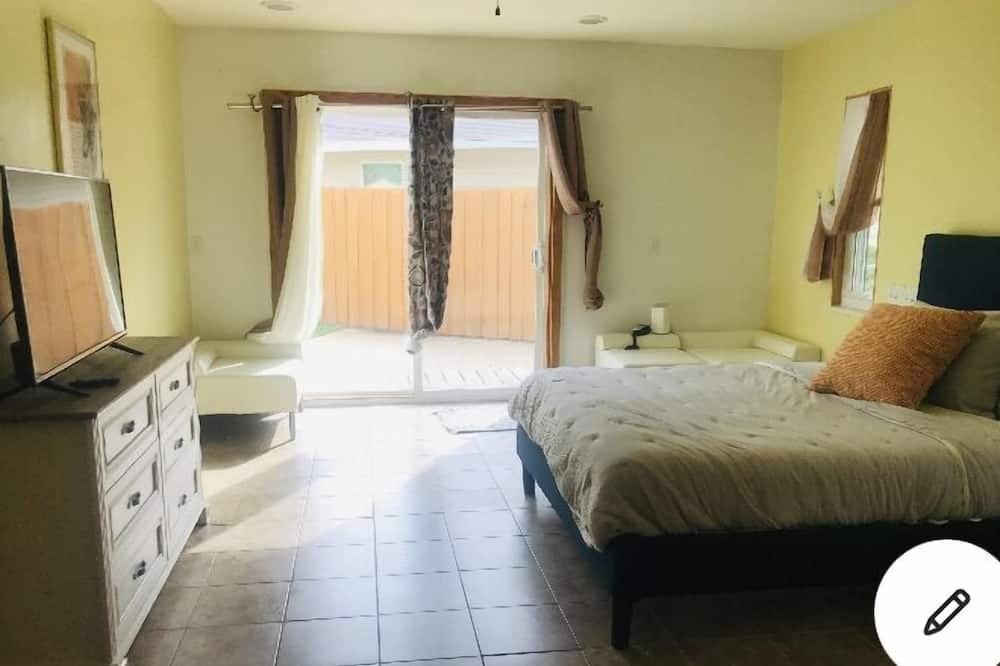 Photo of Bedroom in Fort King District
