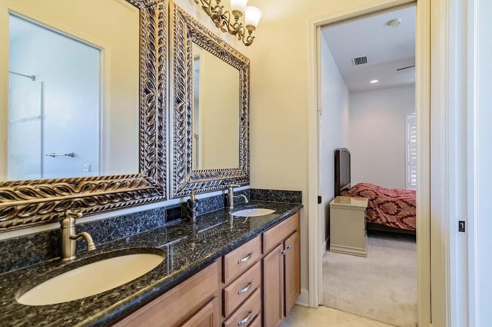 Photo of Bedroom in Davis Islands