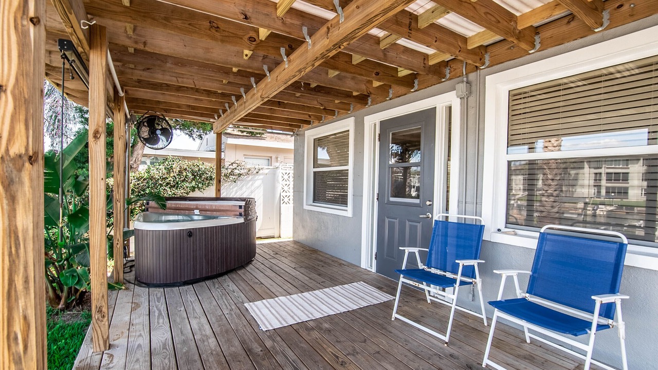Photo of Patio Balcony in Flor-a-mar