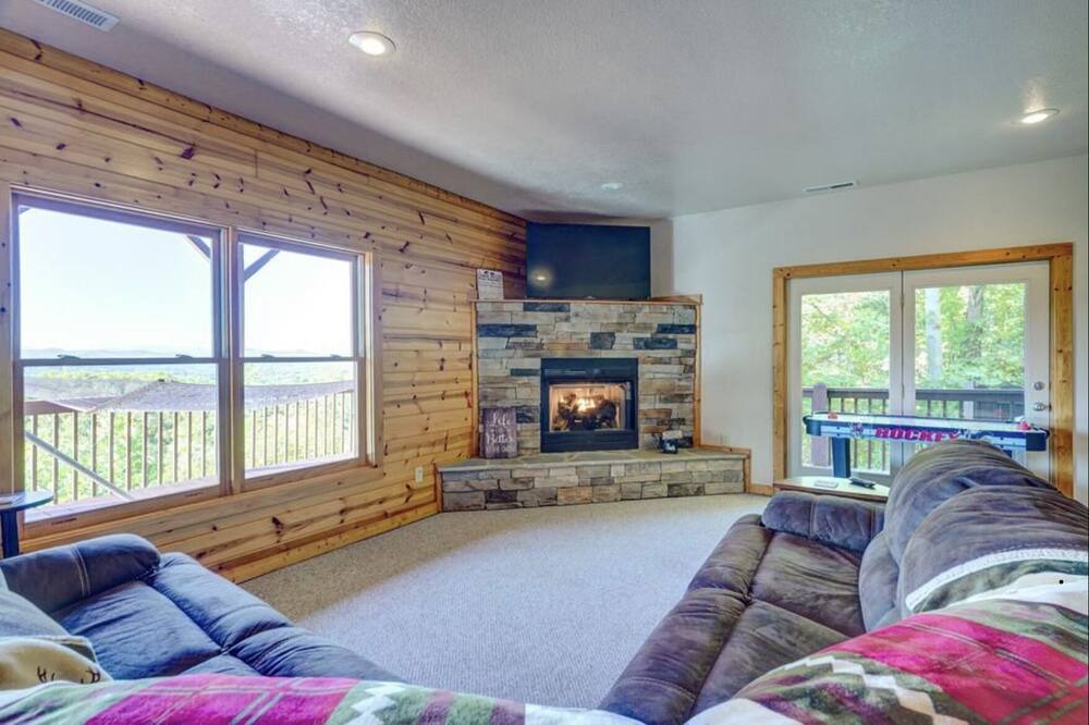 Photo of Livingroom in Murphy