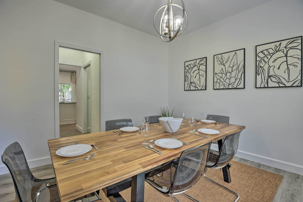 Photo of Livingroom in South Sarasota