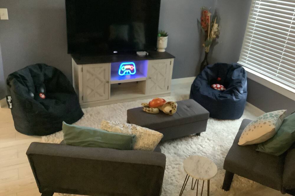 Photo of Livingroom in Ocoee