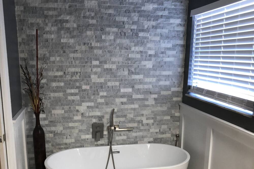 Photo of Bathroom in Ocoee
