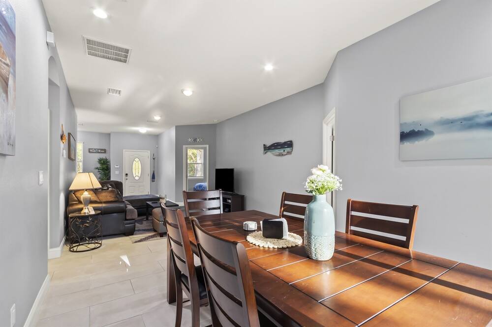 Photo of Bedroom in Clair-Mel City