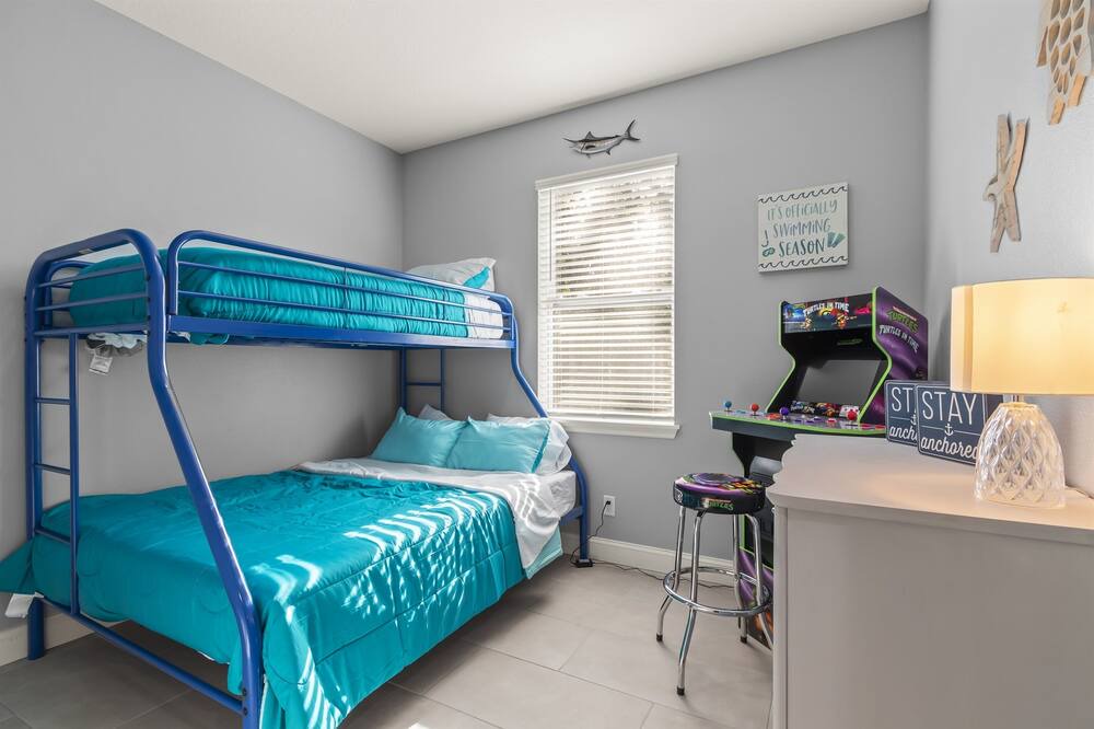 Photo of Bedroom in Clair-Mel City