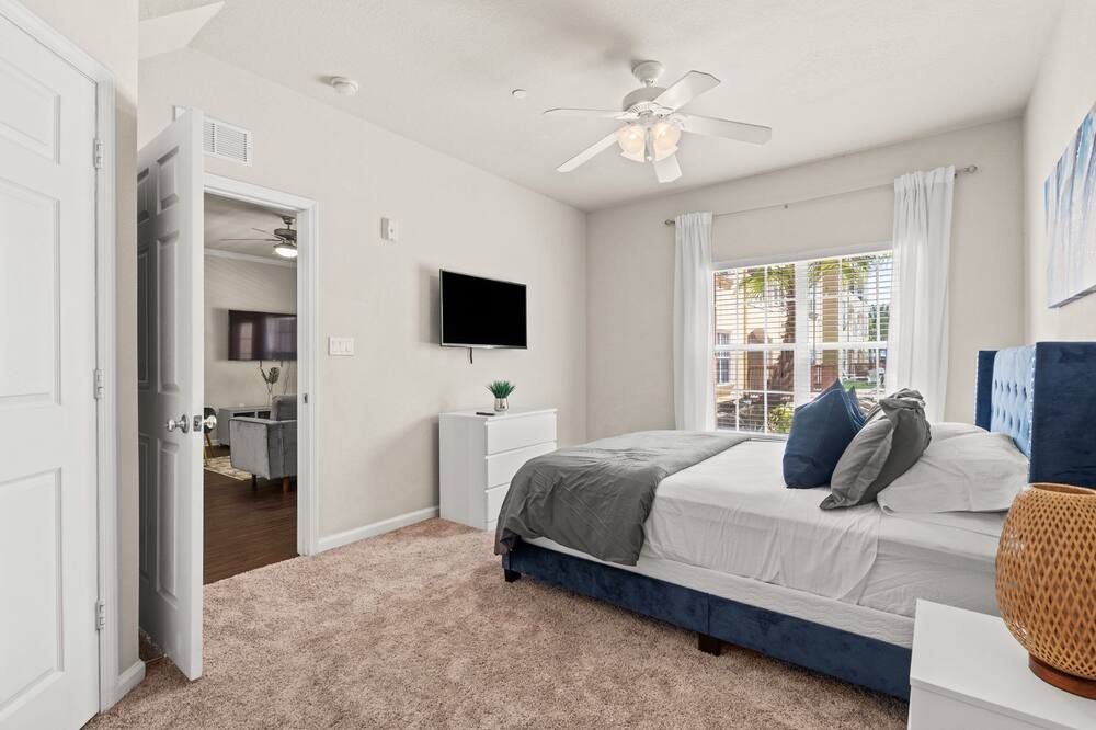 Photo of Bedroom in Port Tampa City