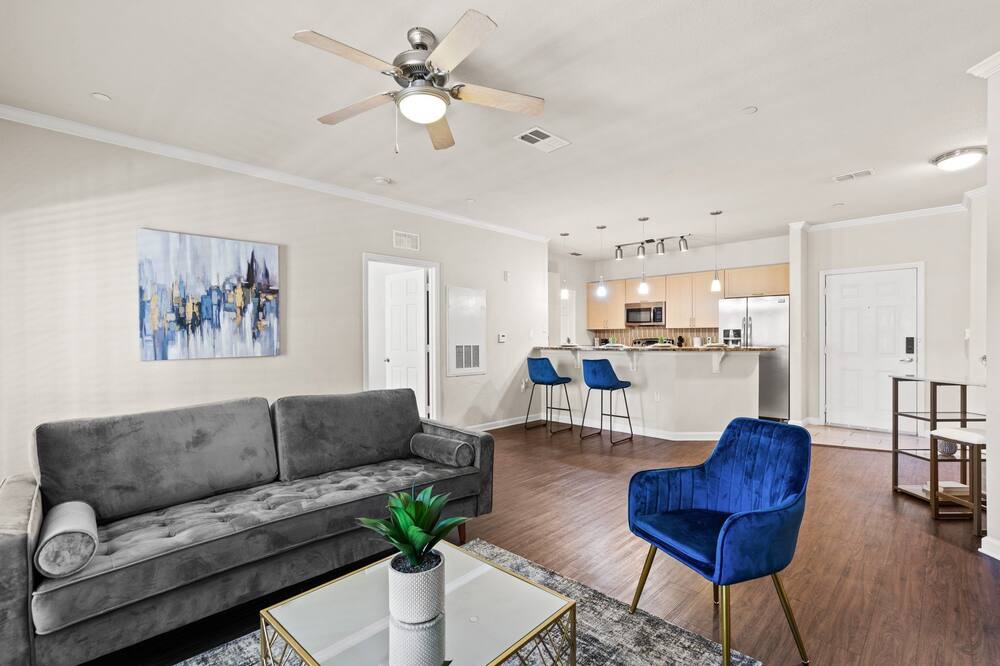 Photo of Livingroom in Port Tampa City