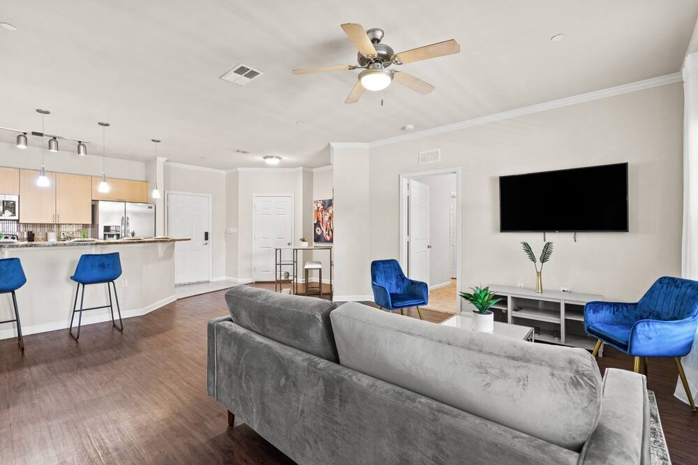 Photo of Livingroom in Port Tampa City