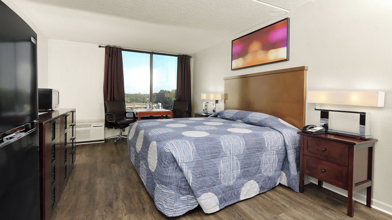 Photo of Bedroom in Southern Shops