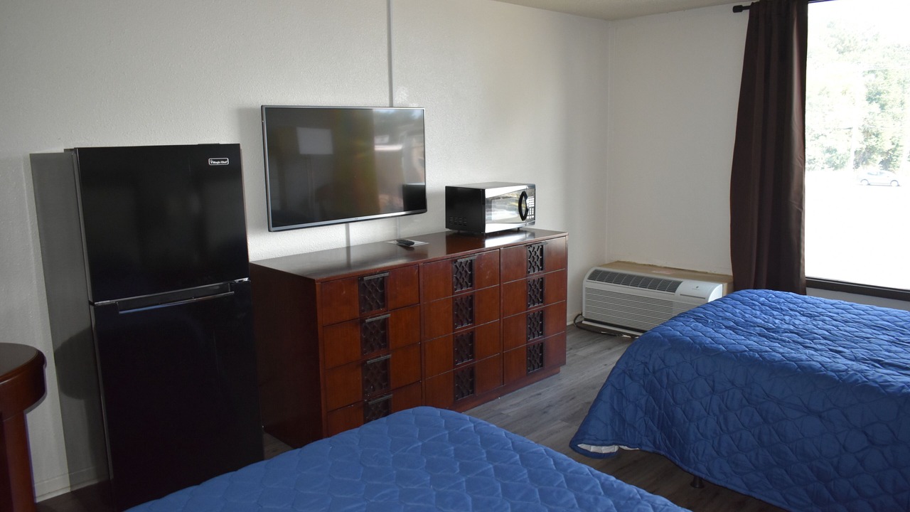 Photo of Bedroom in Southern Shops