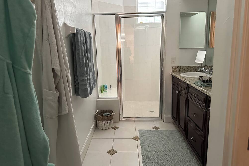 Photo of Bathroom in Gainesville