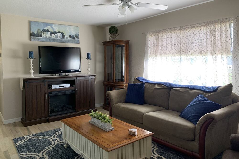 Photo of Livingroom in Inverness