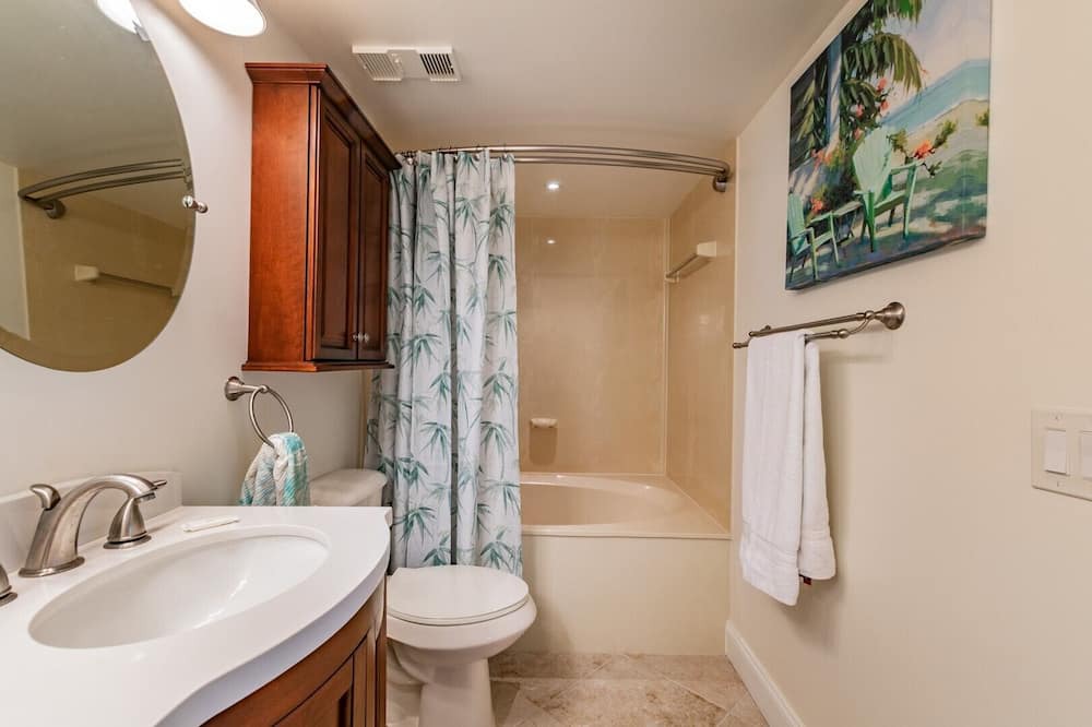 Photo of Bathroom in Isla del Sol