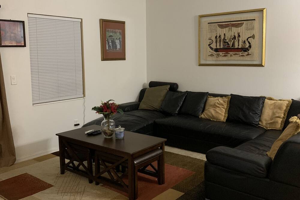 Photo of Livingroom in Plymouth