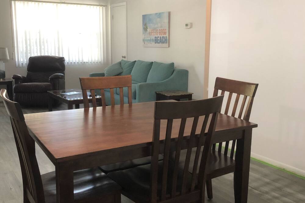 Photo of Livingroom in Holly Hill