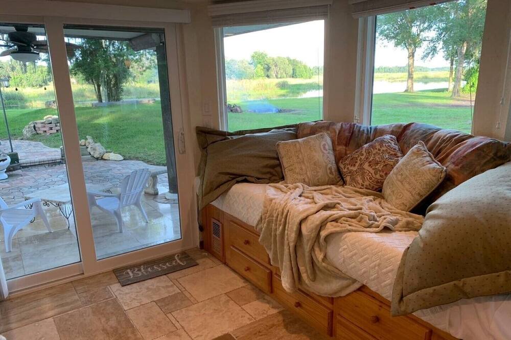 Photo of Bedroom in Hernando