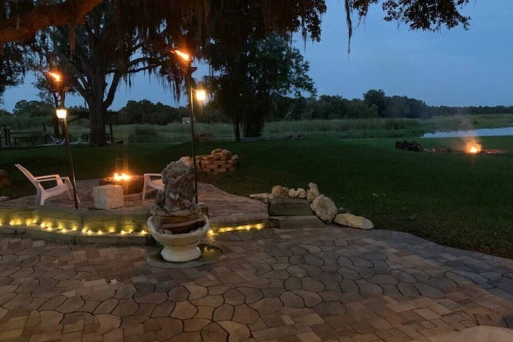Photo of Outdoor in Hernando