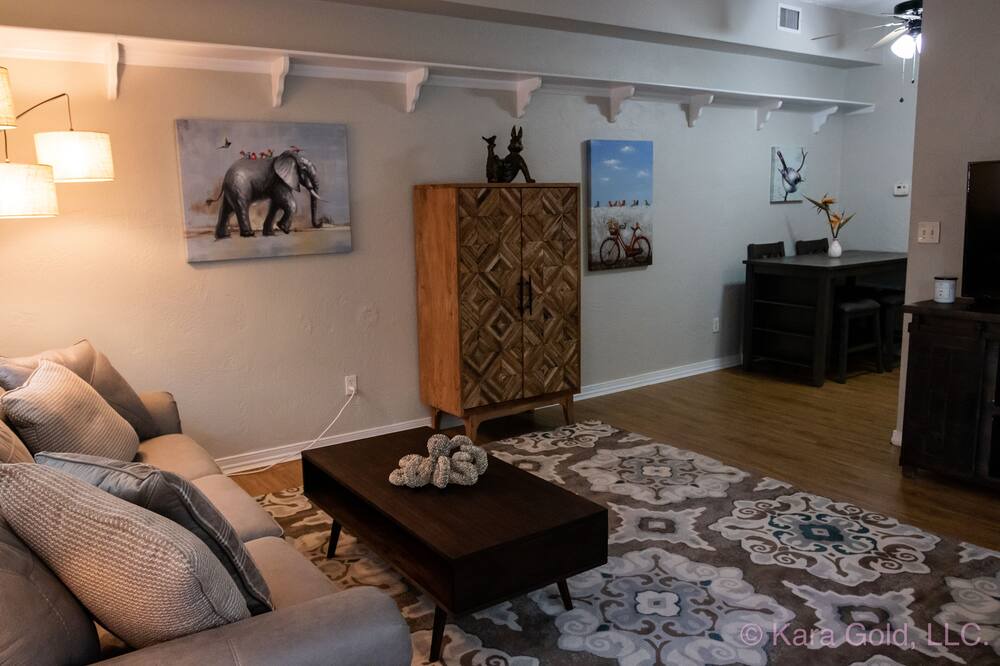 Photo of Livingroom in Gulfport