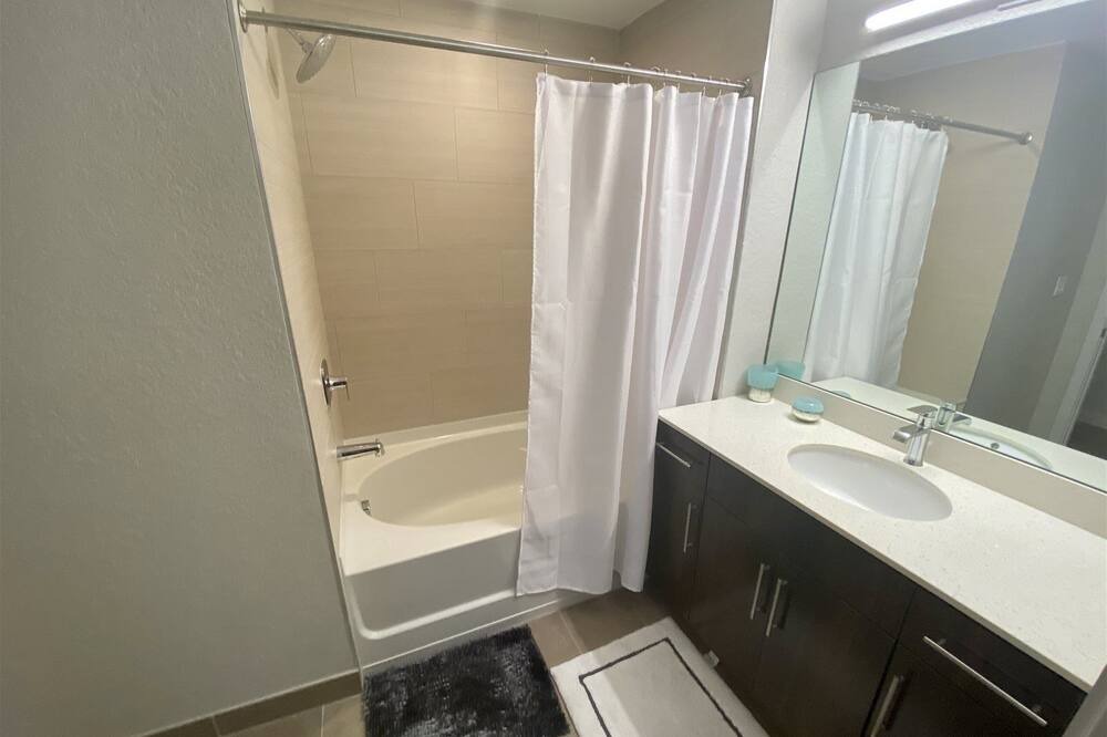 Photo of Bathroom in Daytona Beach