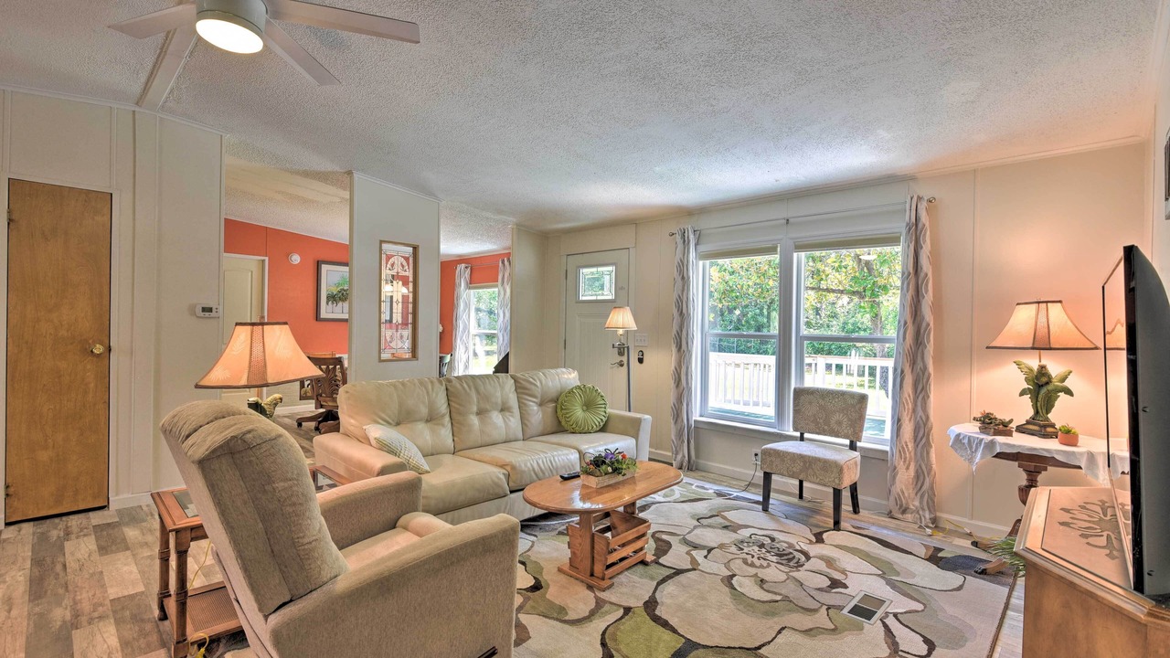 Photo of Livingroom in Silver Springs