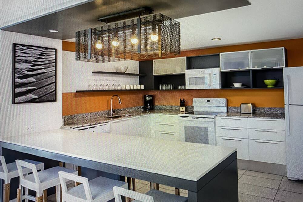 Photo of Kitchen in Clearwater Beach