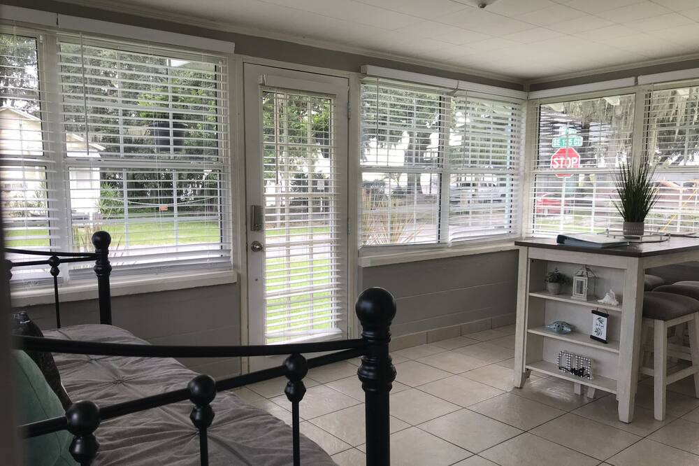Photo of Bedroom in Candler