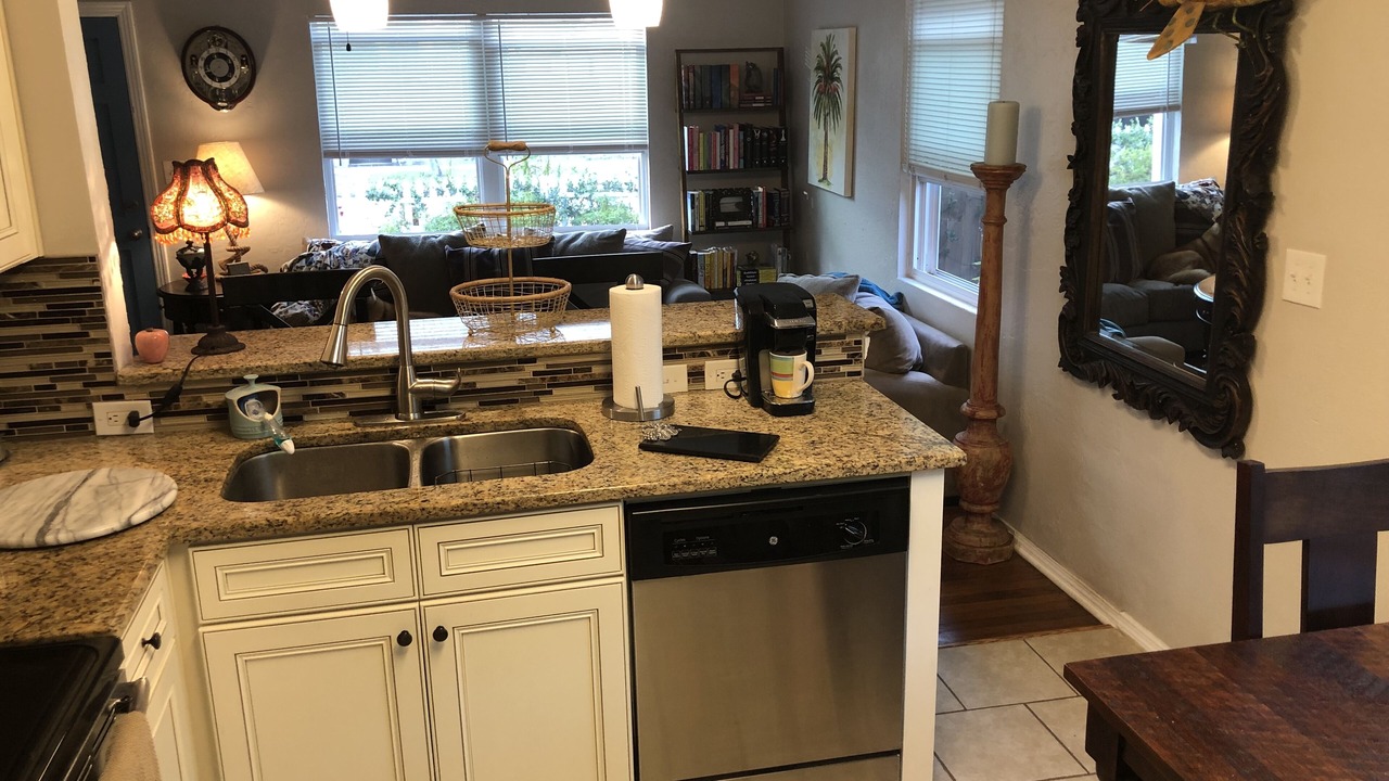 Photo of Kitchen in United Central