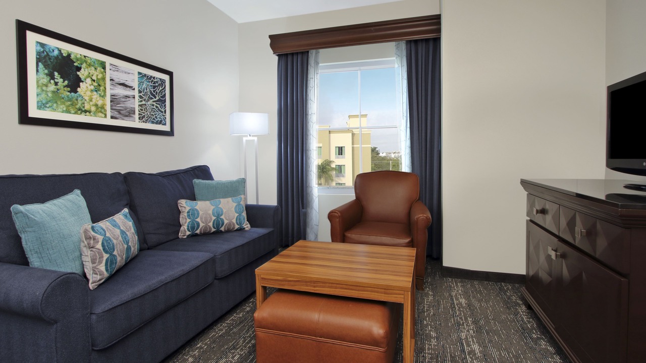 Photo of Bedroom in Ludlam