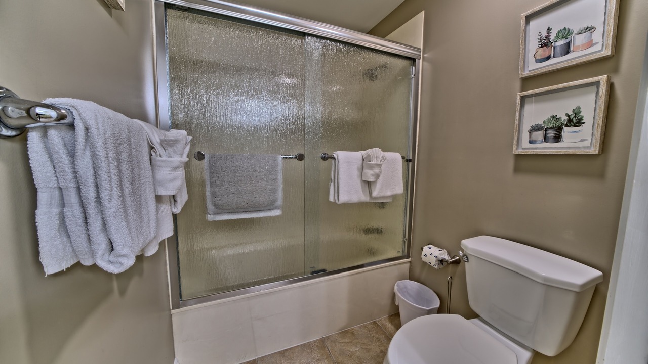 Photo of Bathroom in Thomas Drive