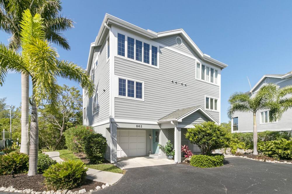 Photo of Outdoor in Whitney Beach
