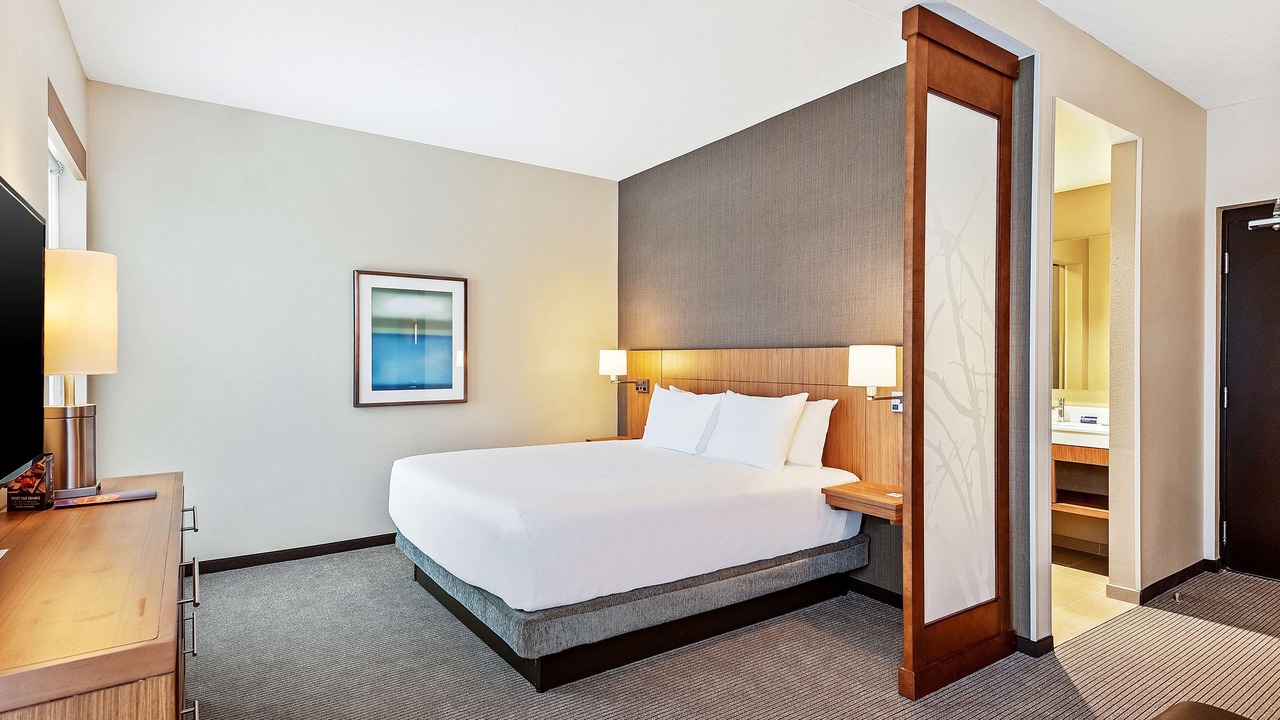 Photo of Bedroom in Lutz