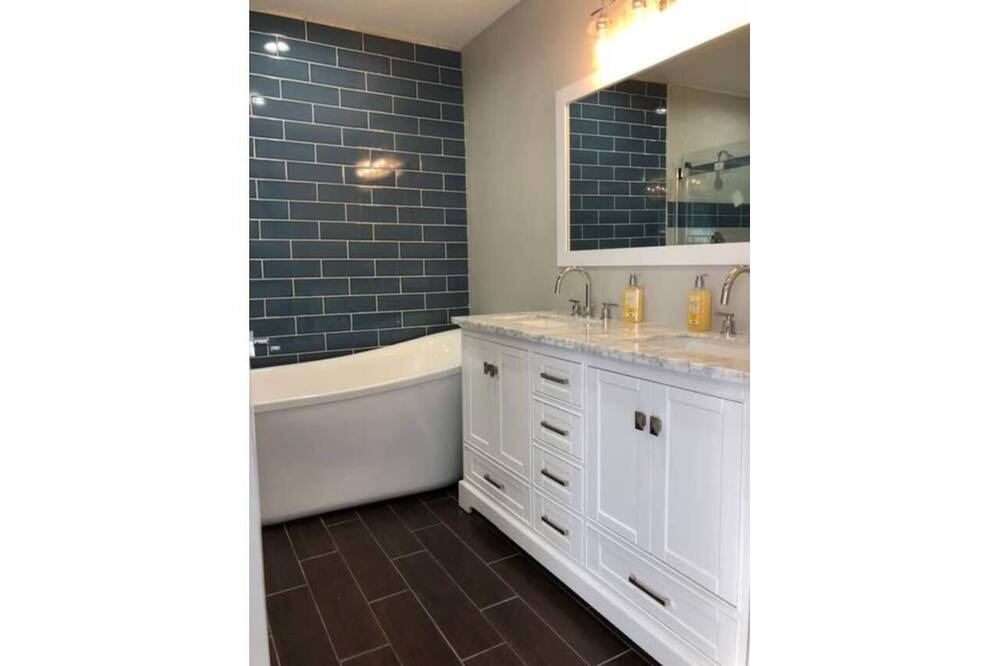 Photo of Bathroom in Florida Central Atlantic Coast