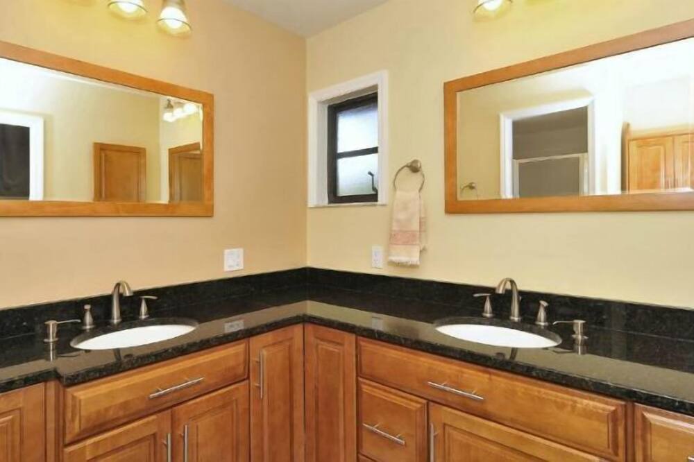Photo of Bathroom in Braden River
