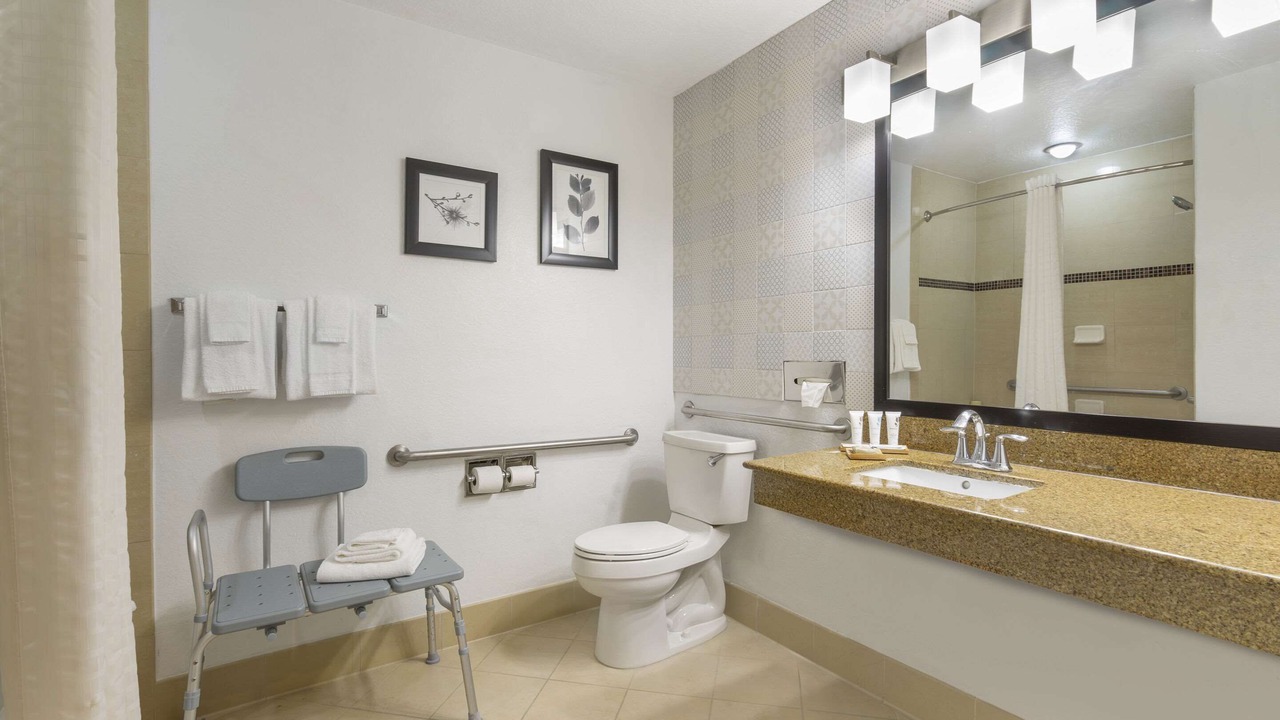Photo of Bedroom in Bearss Plaza