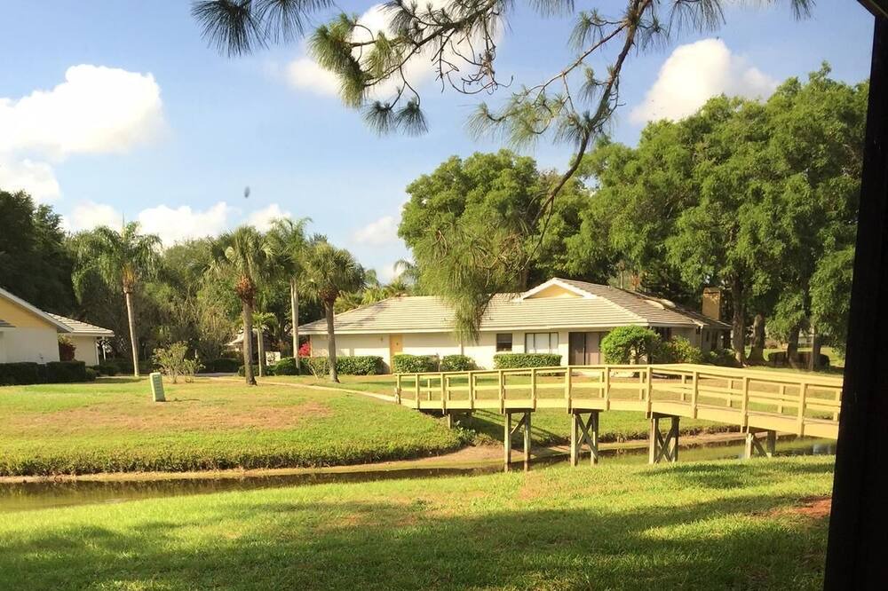 Photo of Outdoor in Plantation